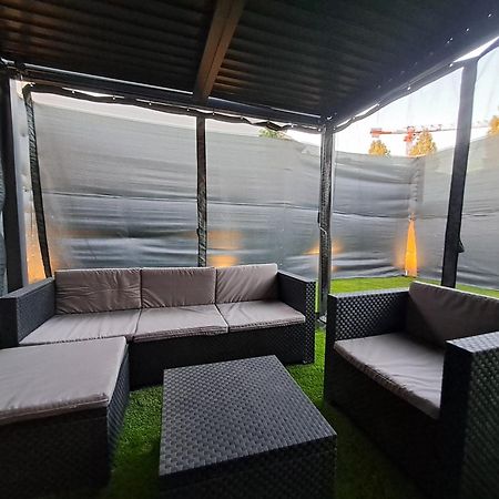 Belle Suite Metro 14 Paris Orly Exterior foto